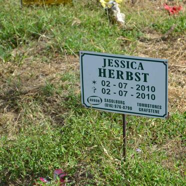 HERBST Jessica 2010-2010
