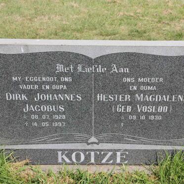 KOTZÈ Dirk Johannes Jacobus 1928-1997 &amp; Hester Magdalena VOSLOO 1930-