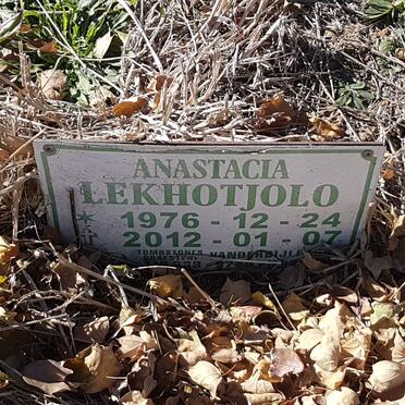 LEKHOTJOLO Anastacia 1976-2012