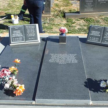 LABUSCHAGNE Gerhardus Arnoldus 1924-2011 &amp; Johanna Susanna Magdalena 1929-2011