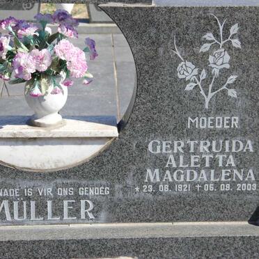 MÜLLER Petrus Willem Ernst 1917-1989 &amp; Gertruida Aletta Magdalena 1921-2003