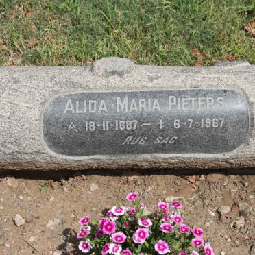 PIETERS Wessel Hendrik 1886-1968 &amp; Alida Maria 1887-1967