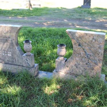 PLESSIS E.V., du 1932-1997 &amp; Kathleen D. 1938-1990