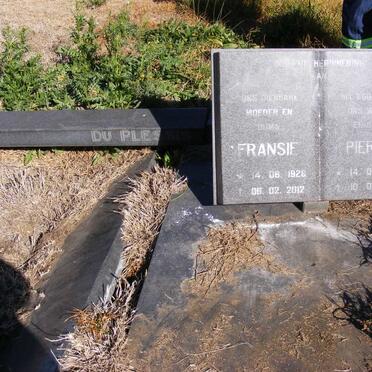 PLESSIS Pierre, du 1920-1994 &amp; Fransie 1928-2012