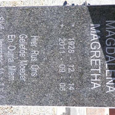 SAAIMAN Isak Barthlomeus 1923-2009 &amp; Maria Magdalena Magretha 1928-2011