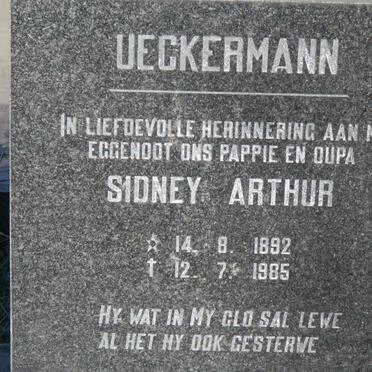 UECKERMANN Sidney Arthur 1892-1985 &amp; Petronella Johanna 1905-1992 