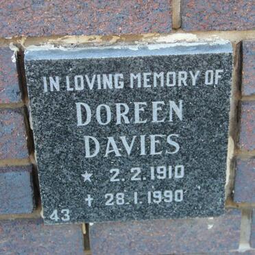 DAVIS Doreen 1910-1990