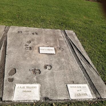 11. Voortrekker Memorial / Gedenksteen