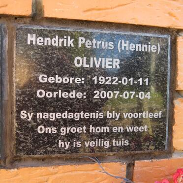 OLIVIER Hendrik Petrus 1922-2007 &amp; Anna Christina 1924-2015