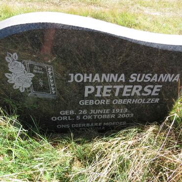 PIETERSE Johanna Susanna nee OBERHOLZER 1913-2003