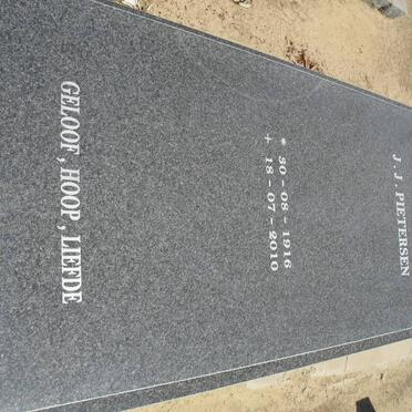 PIETERSEN J.J. 1916-2010