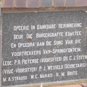 3. Gedenkplaat / Memorial  plaque