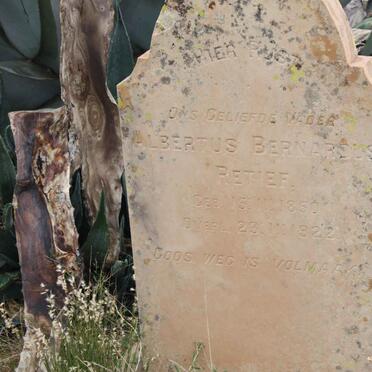 R - Vanne :: Surnames - R