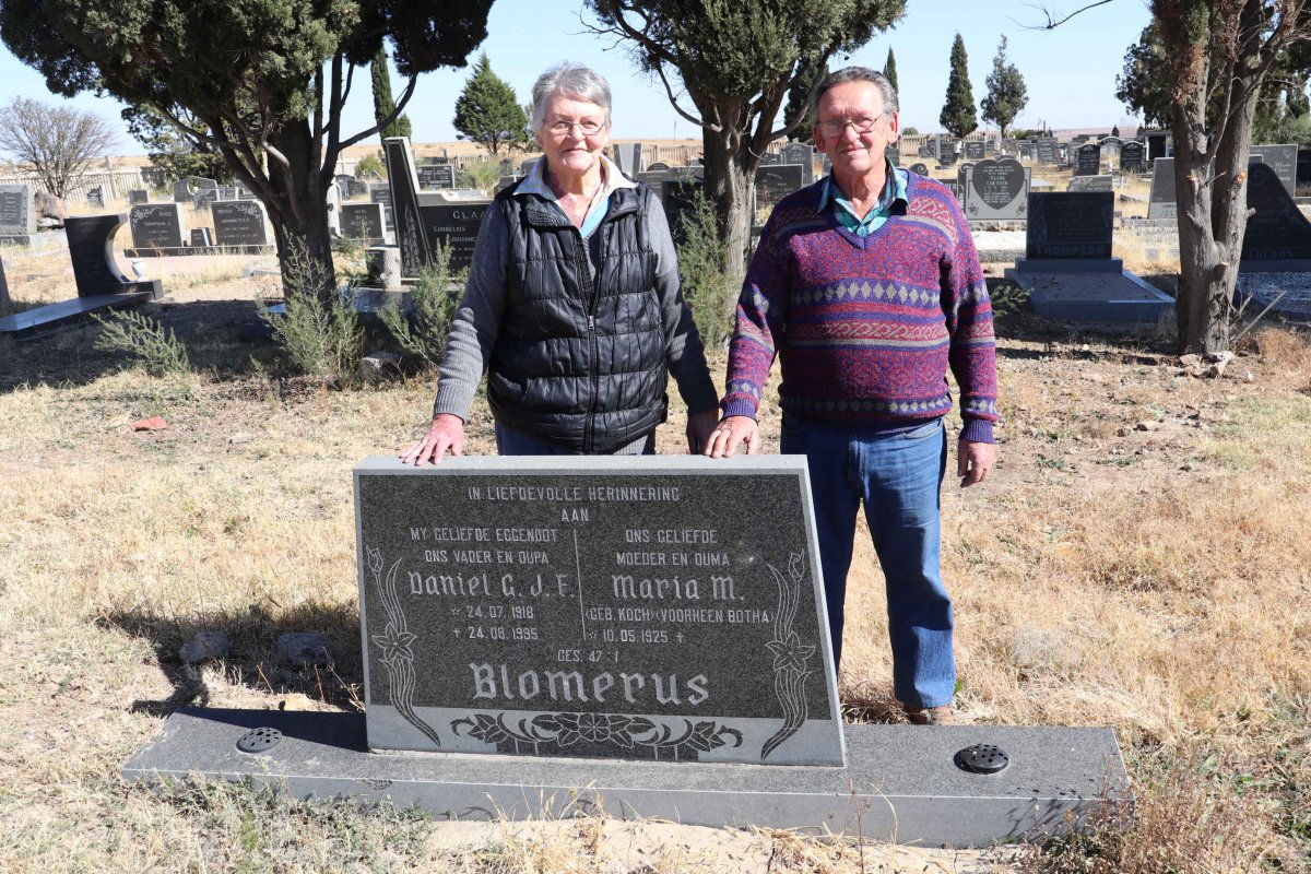 BLOMERUS Daniel G.J.F. 1918-1995 & Maria M. formerly BOTHA  nee KOCH 1925-