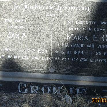 CRONJE Jan A. 1918-1990 &amp; Maria E.C. JANSE VAN VUREN 1924-1987
