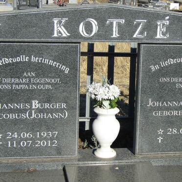KOTZE Johannes Burger Jacobus 1937-2012 &amp; Johanna Elizabeth PIENAAR 1941-
