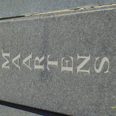 MAARTENS Thys 1945-1992 &amp; Ria 1948-