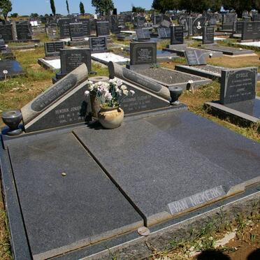 NIEKERK Hendrik Jonathan, van 1938-1973 &amp; Jacomina Elizabeth HELM 1908-1966