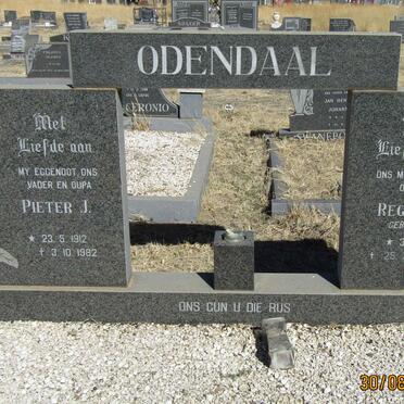 ODENDAAL Pieter J. 1912-1982 &amp; Regina C. KRIEL 1911-1997