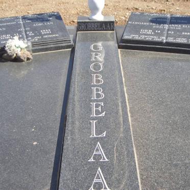 GROBBELAAR Jan Adriaan Attie 1933-2001 &amp; Margaretha Johanna Elizabeth PIENAAR 1936- 