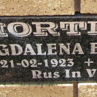 MORTLOCK Magdalena Elizabeth 1923-2007