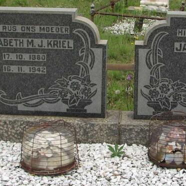 KRIEL Jacobus A. 1870-1941 &amp; Elizabeth M.J. 1880-1942