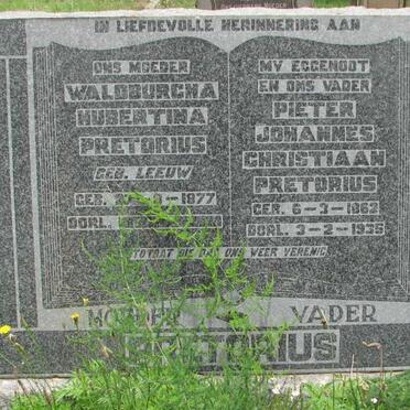 PRETORIUS Pieter Johannes Christiaan 1862-1935 &amp; Waldburgha Hubertina LEEUW 1877-