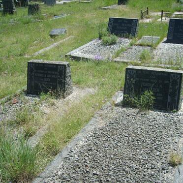 EEDEN Hendrik J.A., van 1885-1952 &amp; Petronella Lodewika ESTERHUIZE 1891-1951