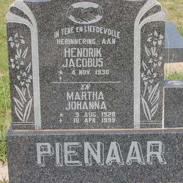 PIENAAR Hendrik Jacobus 1930-  &amp; Martha Johanna 1928-1999