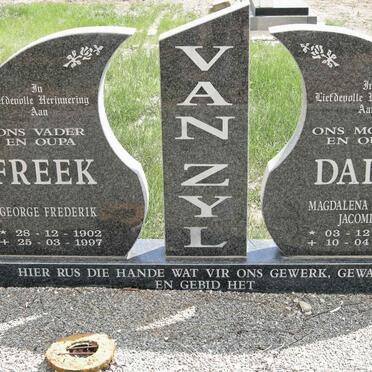 ZYL George Frederik, van 1902-1997 &amp;  Magdalena Susanna Jacomina 1908-1998