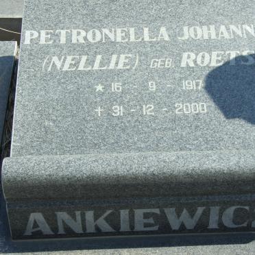 ANKIEWICZ Thomas Paulus 1907-1993 &amp; Petronella Johanna ROETS 1917-2000