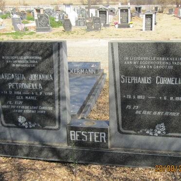 BESTER Stephanus Cornelius 1893-1983 &amp; Margarita Johanna Petronella MAREE 1904-1994