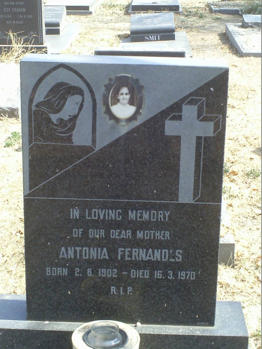 FERNANDES Antonia 1902-1970