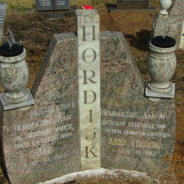 HORDIJK Jan 1922 - & Anna Francina 1912-1991