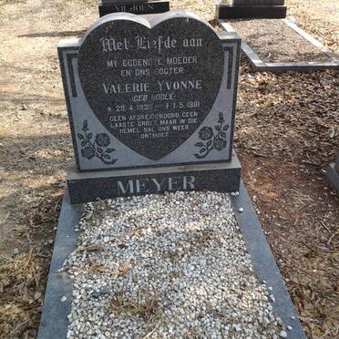 MEYER Valerie Yvonne nee HOOLE 1955-1981