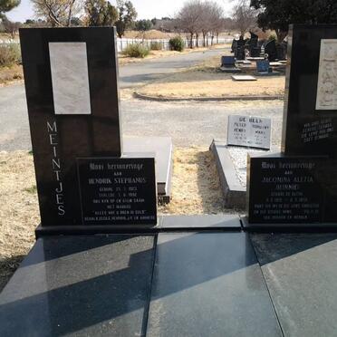 MEINTJES Hendrik Stephanus 1923-1992 &amp; Jacomina Aletta DE KLERK 1919-1970 