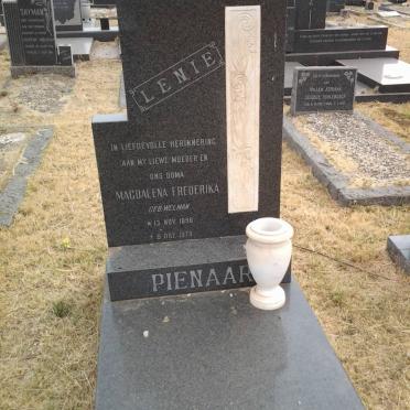 PIENAAR Magdalena Frederika nee WELMAN 1896-1973