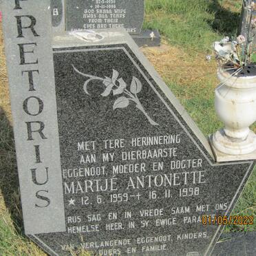PRETORIUS Martje Antonette 1959-1998