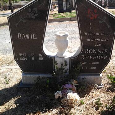 RHEEDER Ronnie 1966-1999 :: ? Dawie 1947-1994 