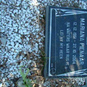 PIENAAR Mariana 1951-2004