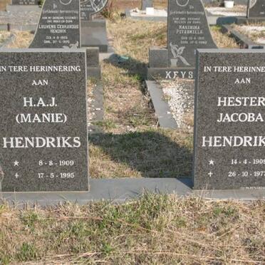 HENDRIKS H.A.J. 1909-1995 &amp; Hester Jacoba 1909-1977