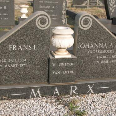 MARX Frans E. 1894-1972 &amp; Johanna A.E. KOEKEMOER 1907-1986