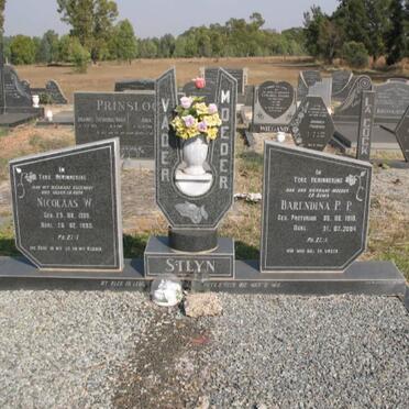 STEYN Nicolaas W. 19??-19?? &amp; Barendina P.P. PRETORIUS 1910-2004