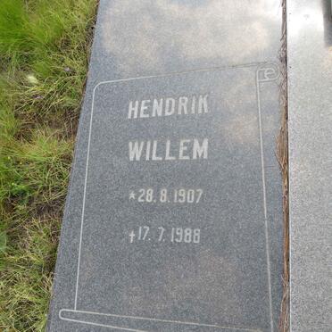 JORDAAN Hendrik Willem 1907-1988 & Martha Adriana M.R. LOURENS 1915-1985 _3