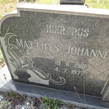 ODENDAAL Matthys Johannes 1910-1977 & Helena Elizabeth 1907-1992 _2