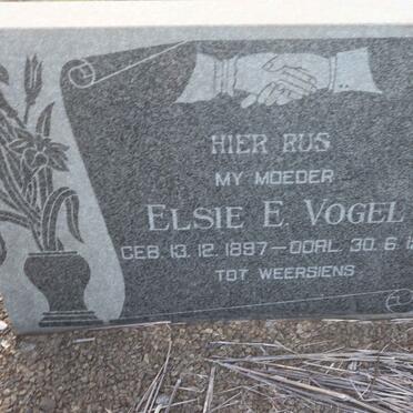 VOGEL Elsie E. 1897-1981