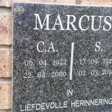 MARCUS C.A. 1922-2006 &amp; S. 1925-2014
