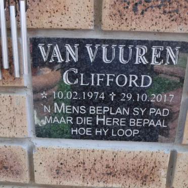 VUUREN Clifford, van 1974-2017