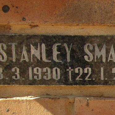 SMALL Stanley 1930-2008