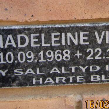 VILJOEN Madeleine 1968-2009